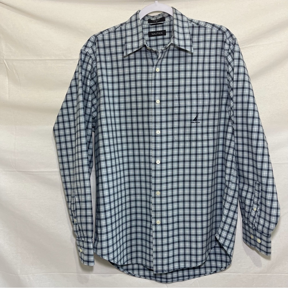 NAUTICA Navy Blue,Light Blue and White Plaid Long Sleeve Shirt Size Medium
